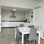 Apartamento Huertas *