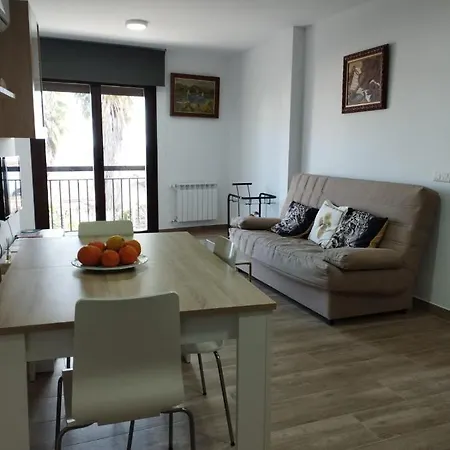 Huertas Apartment Villamiel